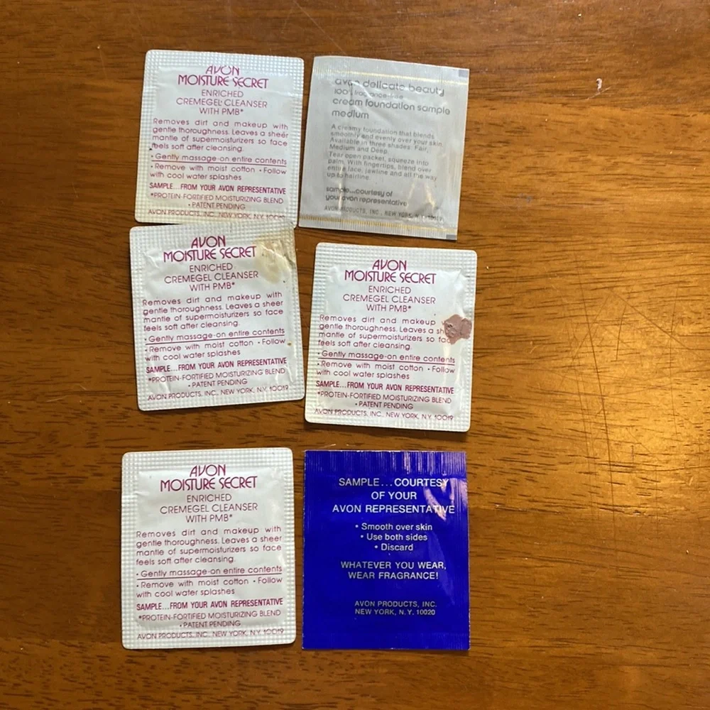 Avon 18 Vintage Samples